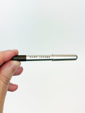 Marc Jacobs Beauty Line Up Mini Highliner Eyeliner in Earthquake Brown. New NWOT